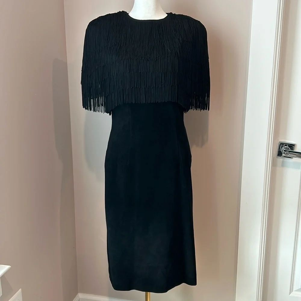 1980's Vintage Pia Rucci Flapper Fringe Suede Sheath Dress Statement Shoulders - Picture 2 of 14